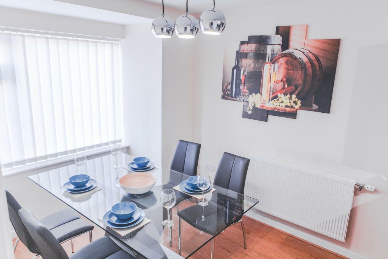 Salford Holiday Apartment מנצ'סטר מראה חיצוני תמונה