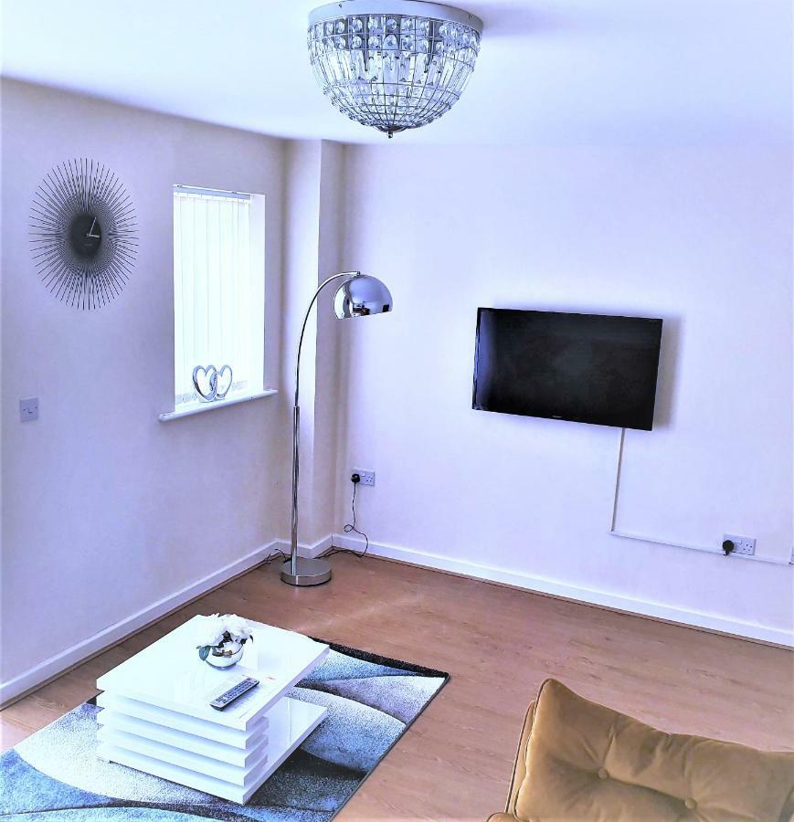 Salford Holiday Apartment מנצ'סטר מראה חיצוני תמונה